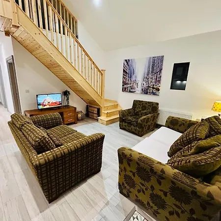 Hillview Apartamento *